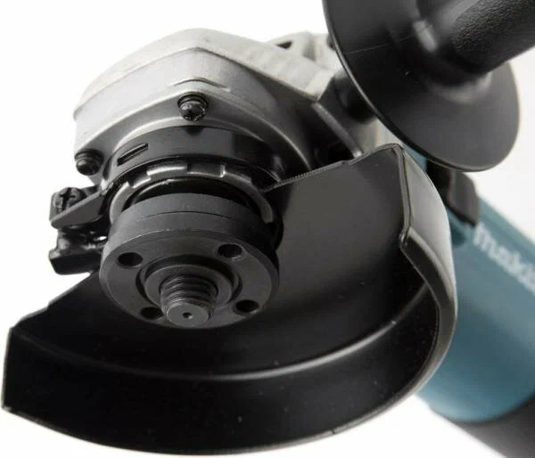 УШМ 9557 HNRK (115мм, 840Вт) кейс MAKITA